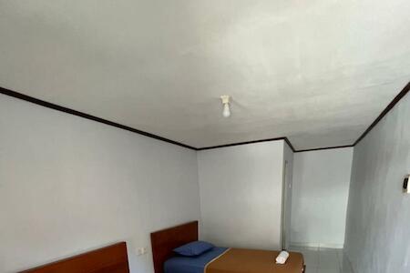 Amora Homestay, Sekongkang