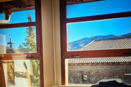 La Villa, Canales de la Sierra La Villa, Canales de la Sierra