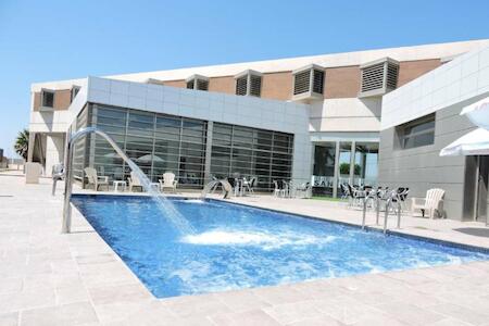 Best for Solo Traveler: Albergue Hostel Las Salinas, Murcia