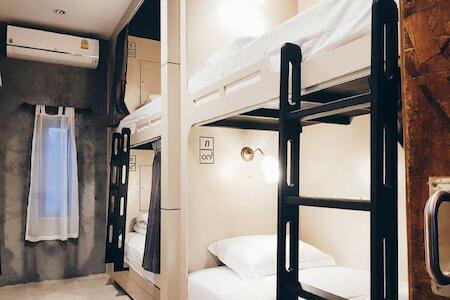 Rowhou8e Hostel, Hua Hin