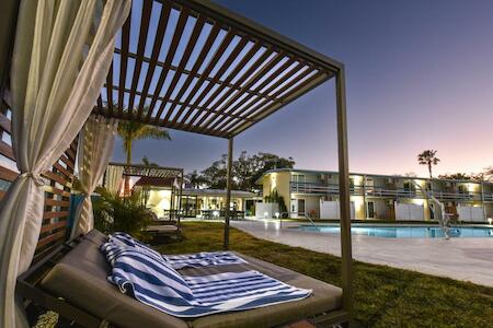 Golden Host Resort - Sarasota