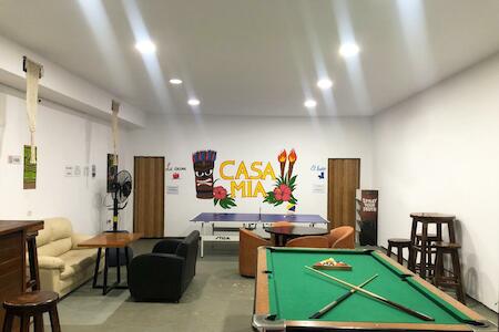 Hostel Sr, Sarandë