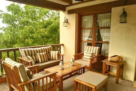 Casa Fidela, Lomeña Casa Fidela, Lomeña