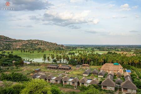 Best Party Hostel: Zostel Hampi (gangavathi), Hampi