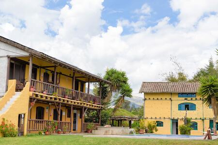 Best for Solo Traveler: Hostal Colibri Aeropuerto, Tababela