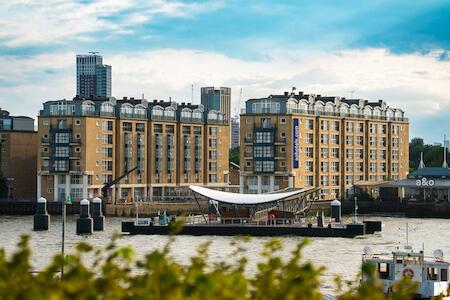 Meilleure Auberge de Fête: A&o London Docklands Riverside, Londres Meilleure Auberge de Fête: A&o London Docklands Riverside, Londres
