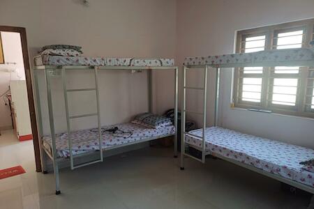 Shree Ram Dormitory, Gandhidham