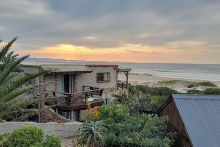 Island Vibe Backpackers Hostel, Jeffreys Bay