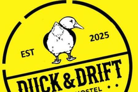 Duck & Drift - a Sleeper Hostel - Just 1,7km from Airport, Puerto Princesa