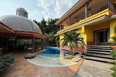 Los Encantos, Temixco