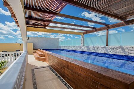 Best for Female Solo Traveler: We playa Hotel-Hostel, Playa del Carmen
