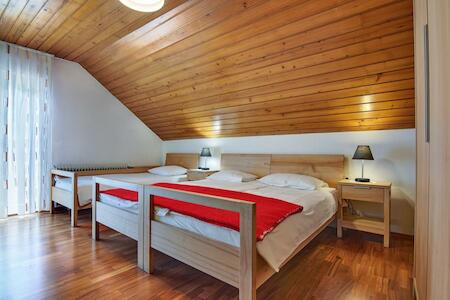 Rooms Pevc & Hostel Ljubno ob Savinji