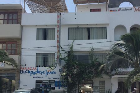 Paracas Backpackers' House