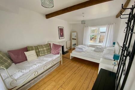Exmouth Country Lodge & Cottage