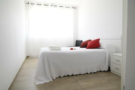 Best Party Hostel: Mar de Fora, Finisterre Best Party Hostel: Mar de Fora, Finisterre