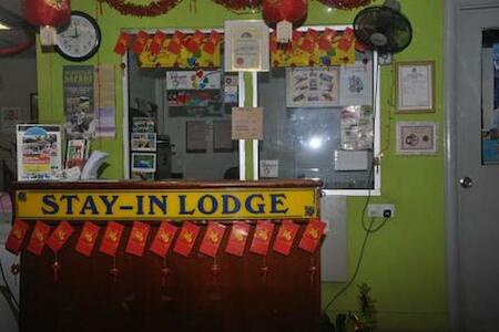 Stay In Lodge