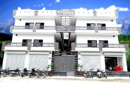 Siddhay Appartments - Pg & Hostel - For Students, Faculties & Family, Phagwāra