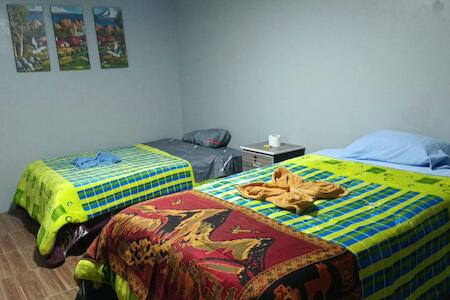 Erik House, Huaraz