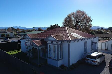 Best for Solo Traveler: Jack's Backpackers, Blenheim