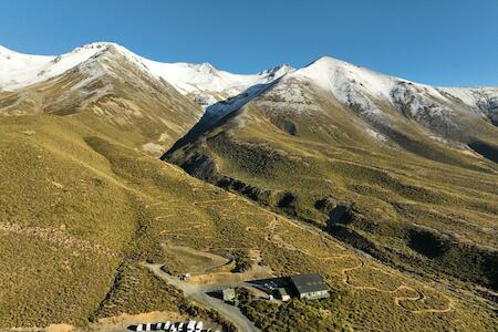 Best for Solo Traveler: Porters Lodge, Castle Hill Village