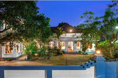 Best for Female Solo Traveler: Dutch Square Hostel, Alappuzha