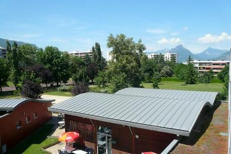 HI - Grenoble - Echirolles Hostel