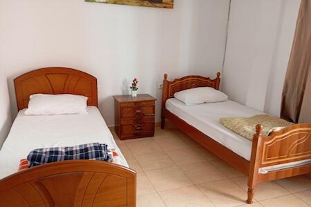 Blue Diamond, Tirana