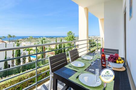 Albufeira Ocean Apartment With Sunbathing Terrace