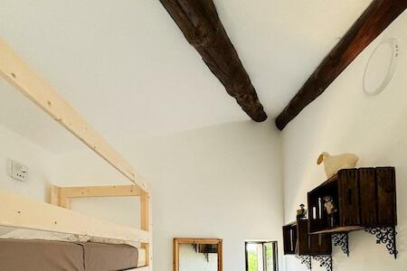 Best Party Hostel: Gîte De L'escanson Un Temps Pour Soi, Robion en Luberon Best Party Hostel: Gîte De L'escanson Un Temps Pour Soi, Robion en Luberon