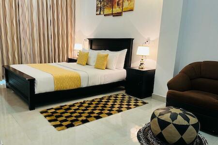 4 Axes Ella, Ella 4 Axes Ella, Ella