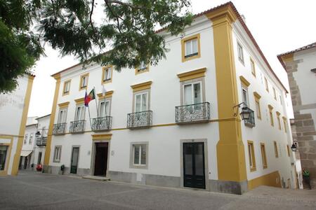 Hi Evora - Pousada de Juventude, Évora