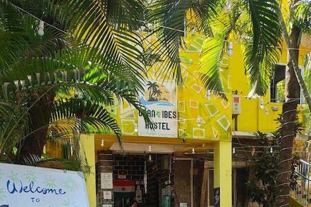 The Goanvibes Hostel & Cafe
