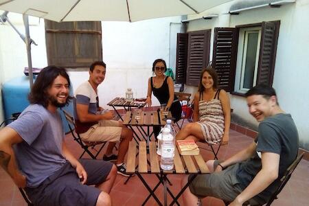 Sunshine Hostel, Palermo