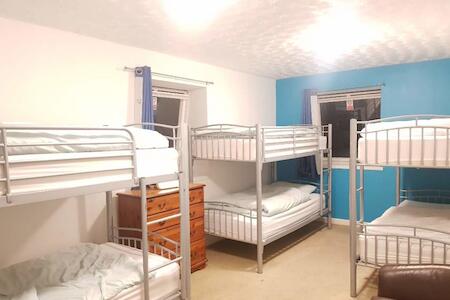 Blue Room Hostel