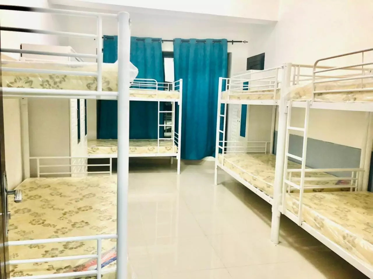 Hostel Bedspace In Al Barsha 1 Near Mashreq Metro, Dubai Is it Worth