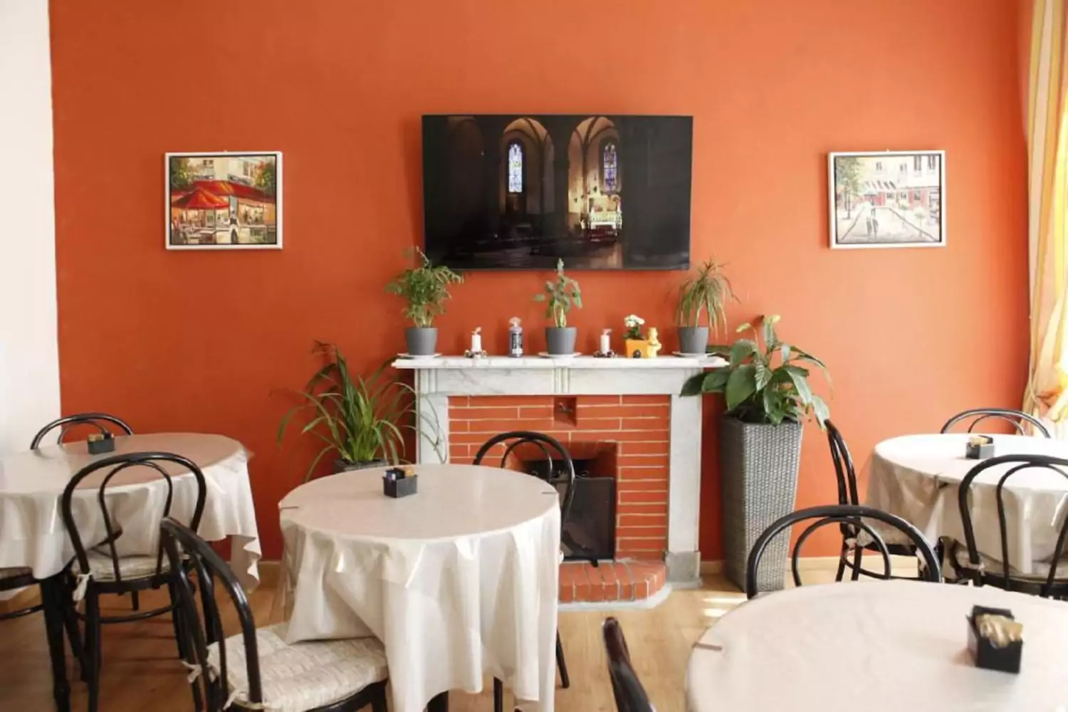 Piccolo Hotel, Florence 2022 Price & Reviews Compared
