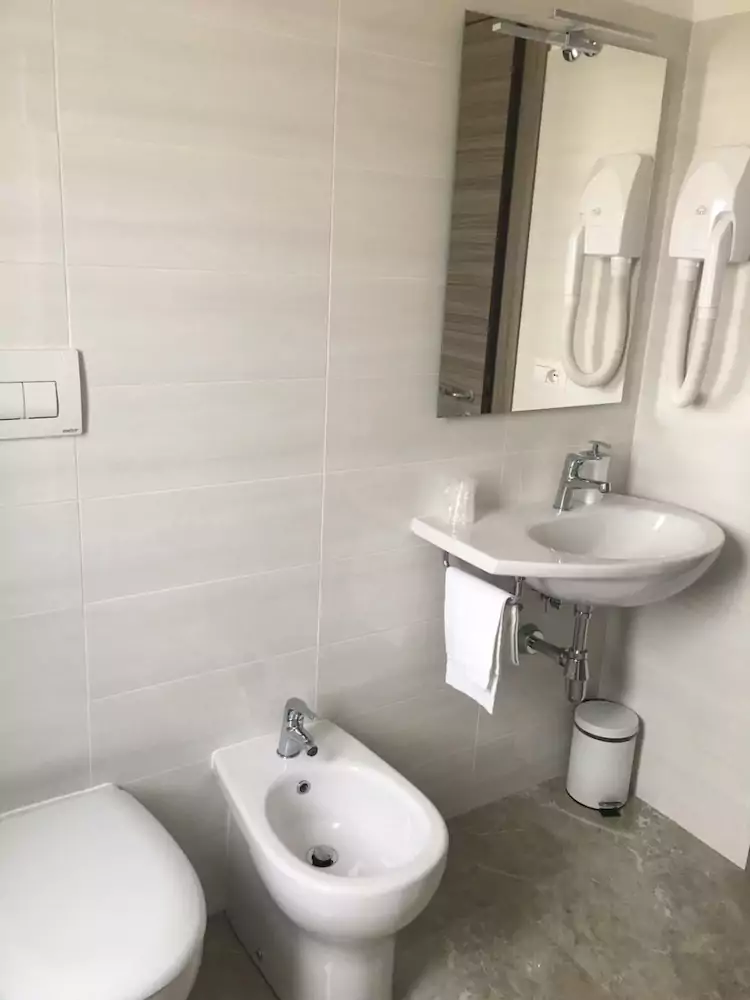 Piccolo Hotel, Lamezia Terme 2023 Price & Reviews Compared