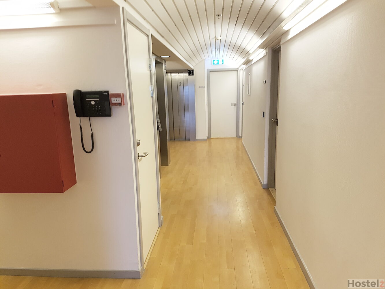 hallway to rooms