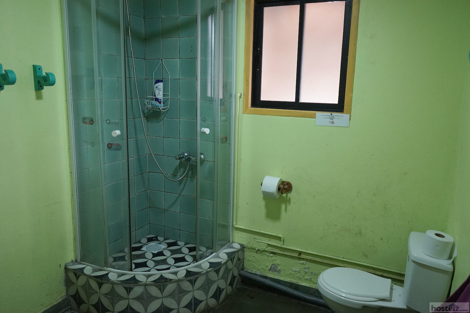 Chili Kiwi Lakefront Backpackers, Pucón 2023 Price & Reviews Compared