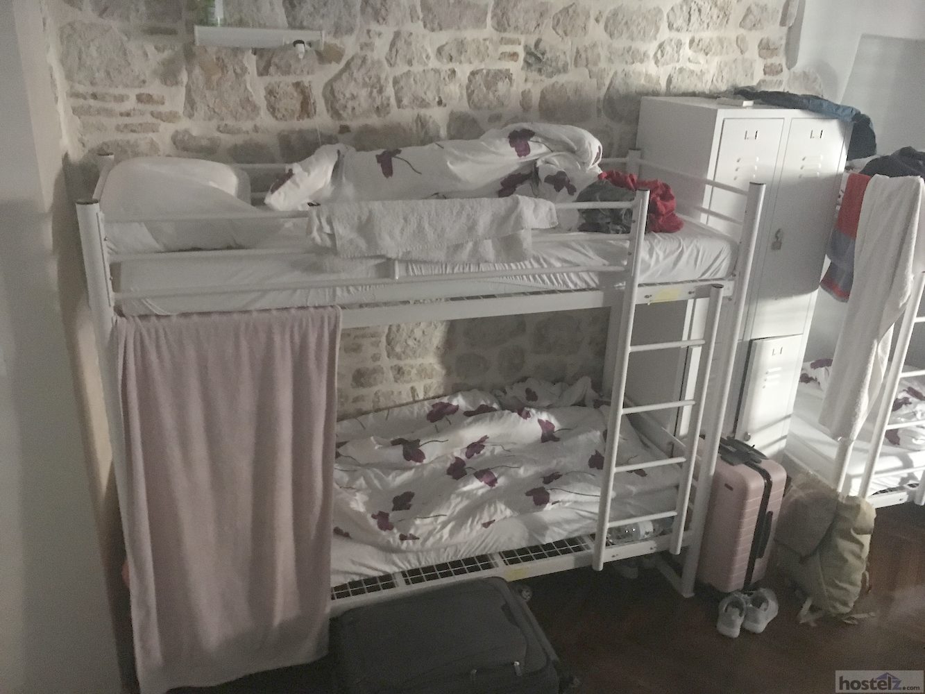 Dorm Room (12 bed)