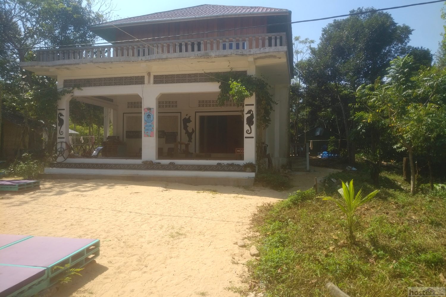 Coast 23 hostel, Koh Rong Sanloem