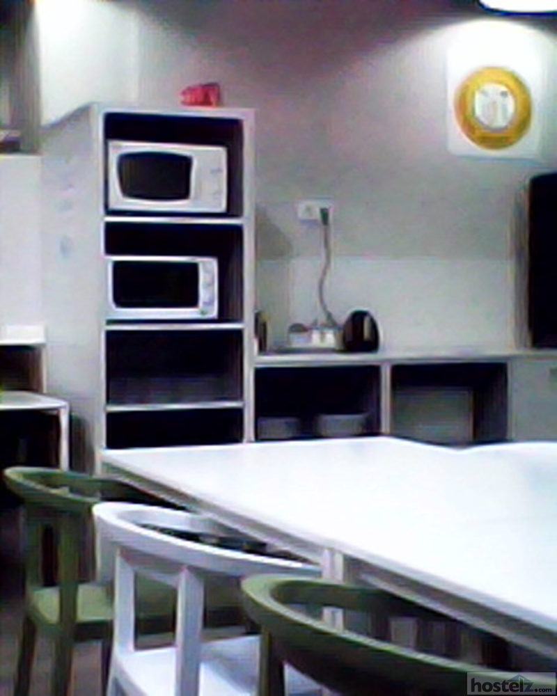 common area kitchen
