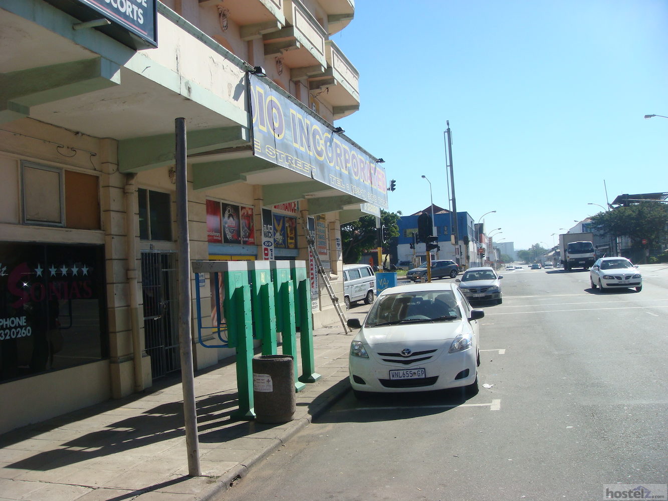 Price Comparison for Banana Backpackers in Durban (with HONEST Reviews