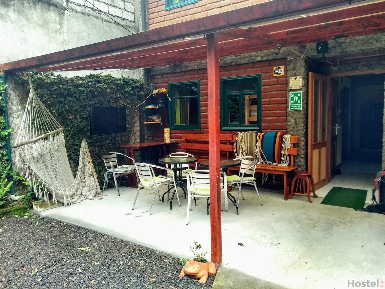 Hostal La Casa del Molino Blanco Backpackers, Baños