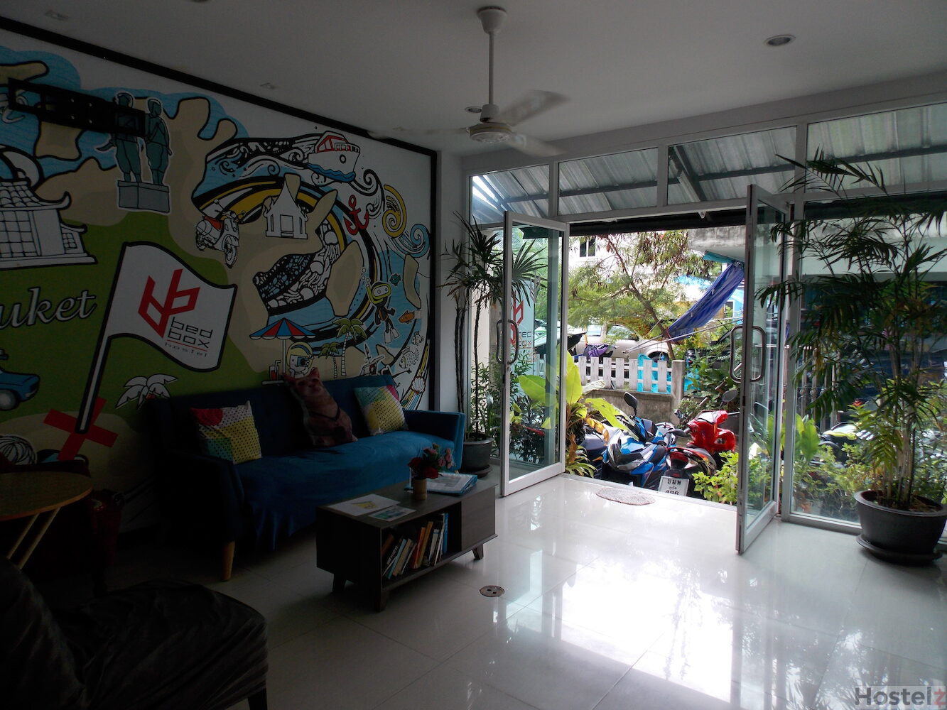Bedbox Guesthouse & Hostel, Phuket City