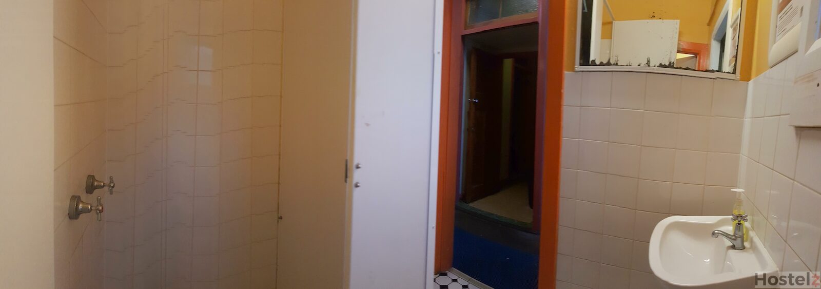 Communal washroom