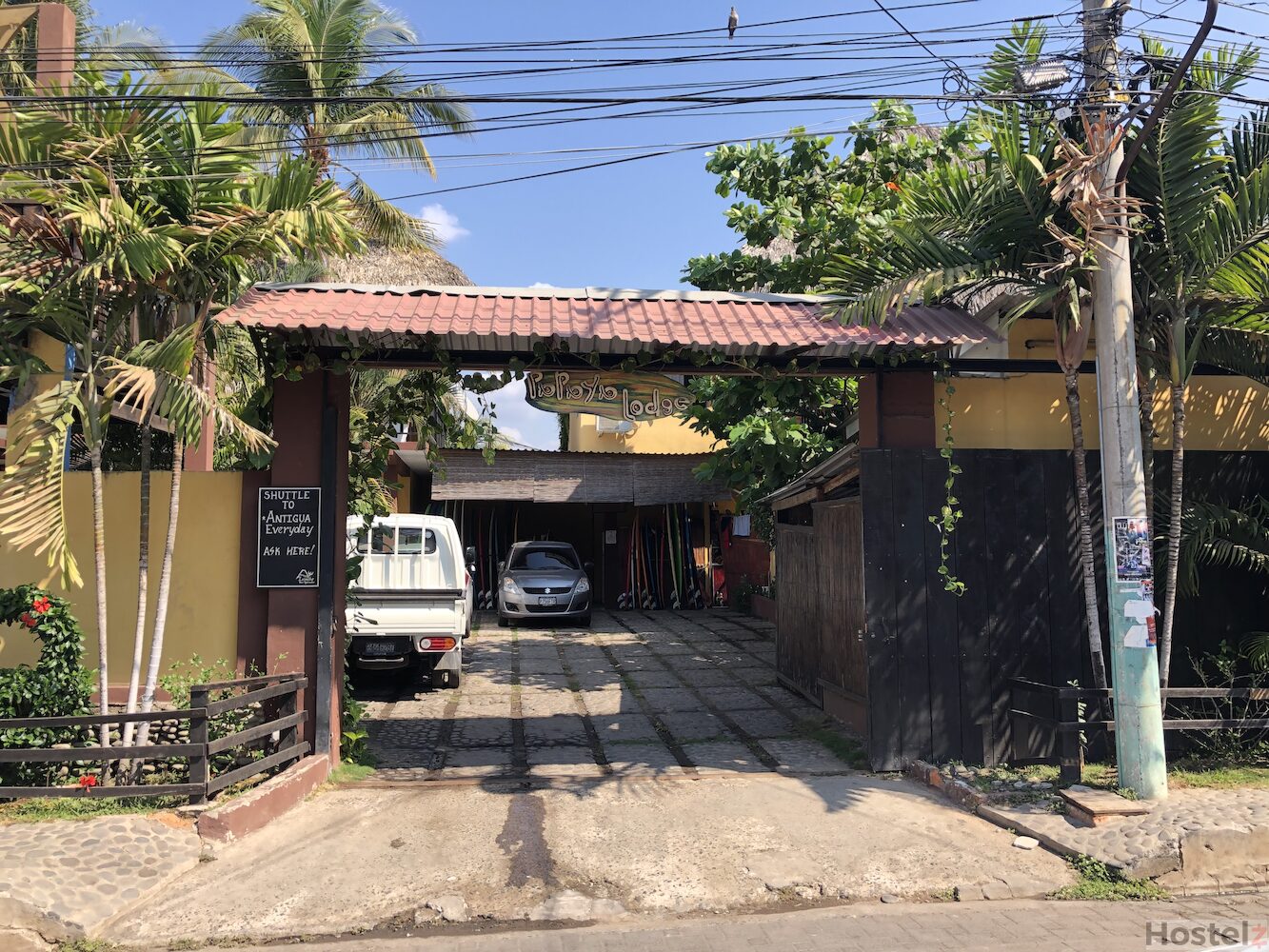 Papaya's Lodge, Playa El Tunco Is it Worth it? NEW Reviews 2024