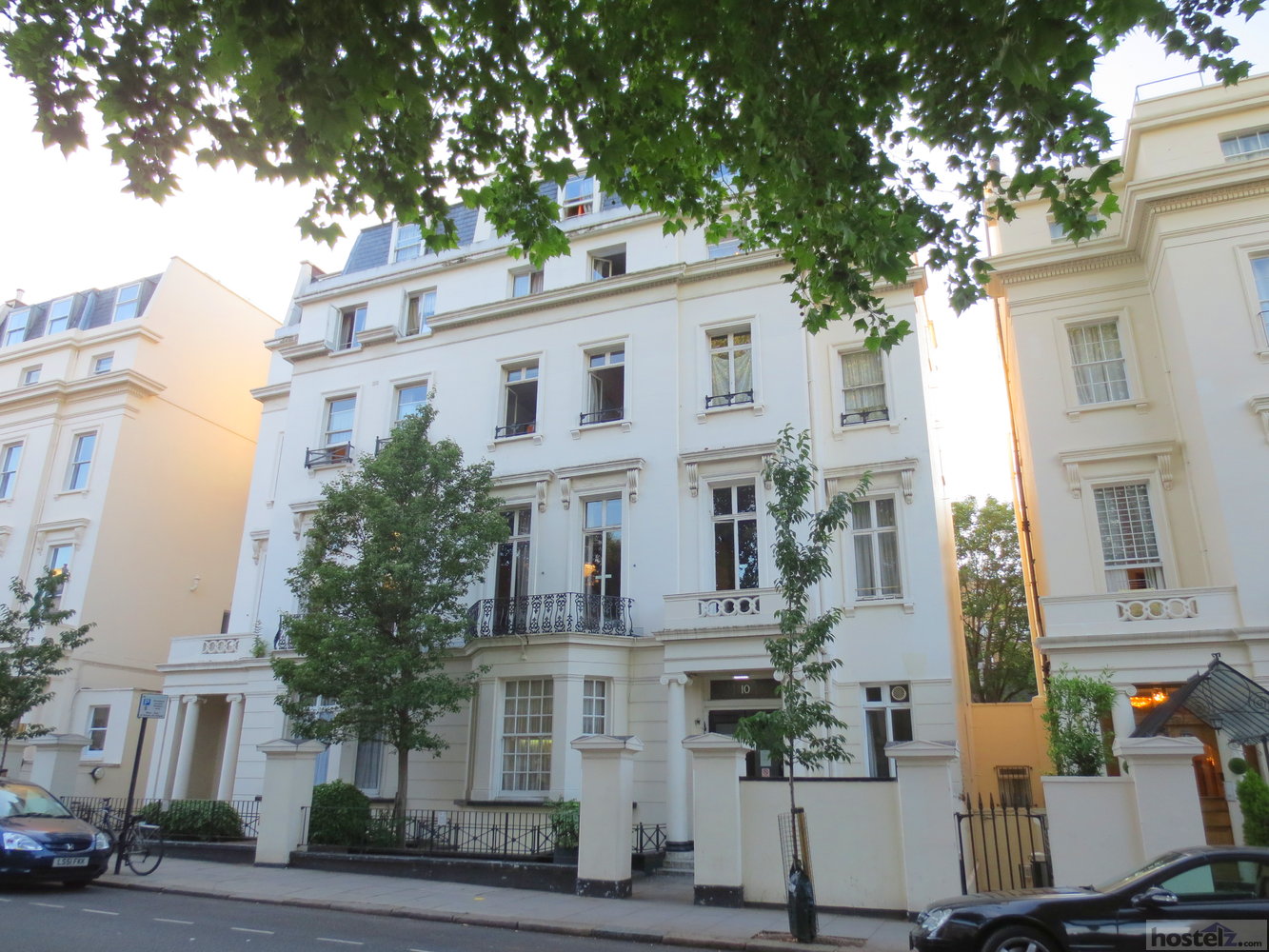 Railton House in London Prices 2020 (How to compare?)