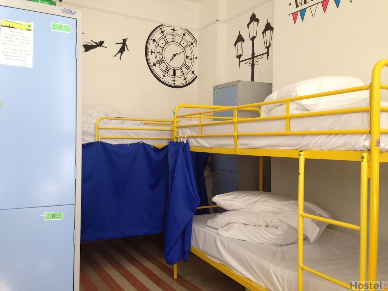 12 bed dorm with privacy screens