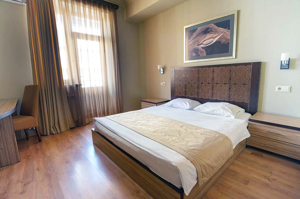 15 Hostels in Yerevan with Private Rooms